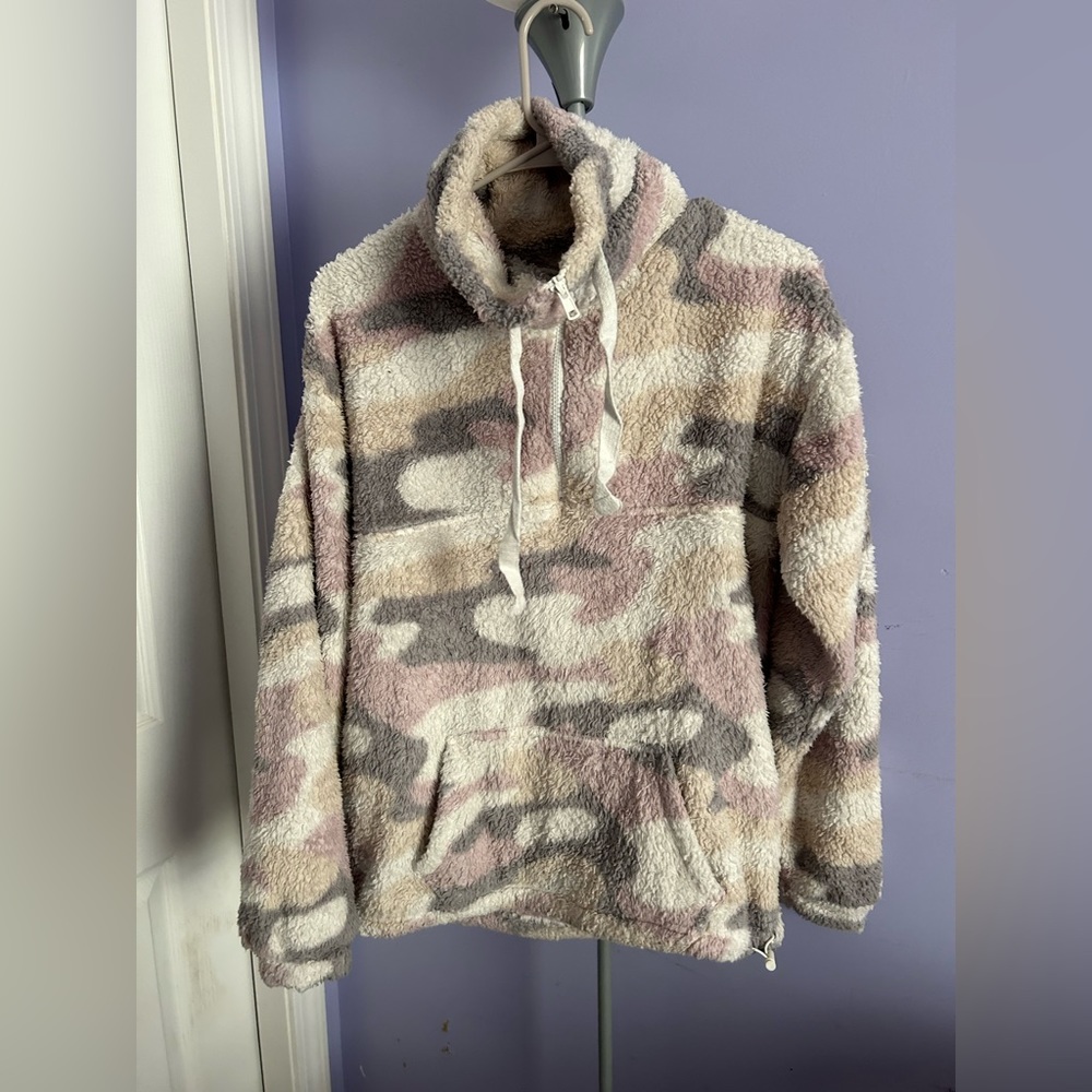 SO Womens Top Size M Softest Sherpa Pullover 1/4 Zip Pink Long Sleeves Sweater